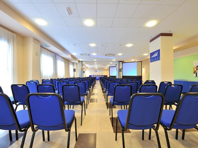 Hotel Naval Sestao Servizi foto
